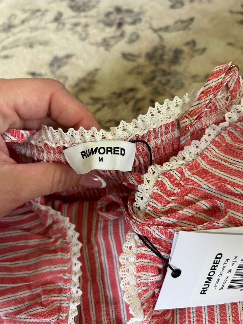 NWT! Rumored Lemon Grove top - Picture 4 of 10